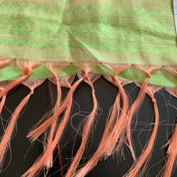 Scarf - Picture 6 of 6